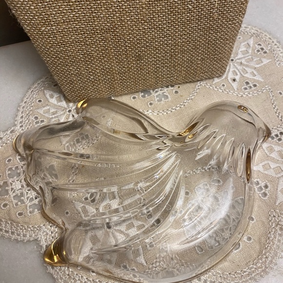 Mikasa Dove trinket candy jewelry dish - gold trimming Christmas Peace - Picture 2 of 2